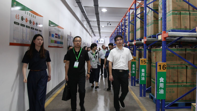 嘉興經(jīng)開(kāi)區(qū)智慧城市公司董事長(zhǎng)程峰調(diào)研浙農(nóng)華盛