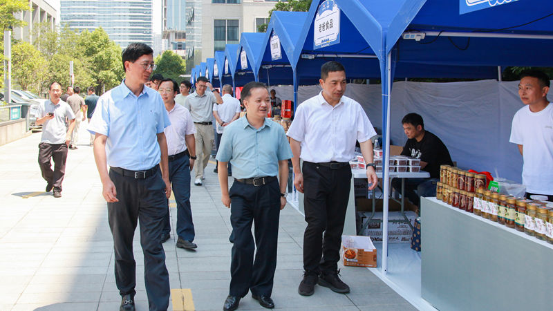 “點(diǎn)亮供銷 共富味道”供銷市集亮相浙農(nóng)科創(chuàng)園
